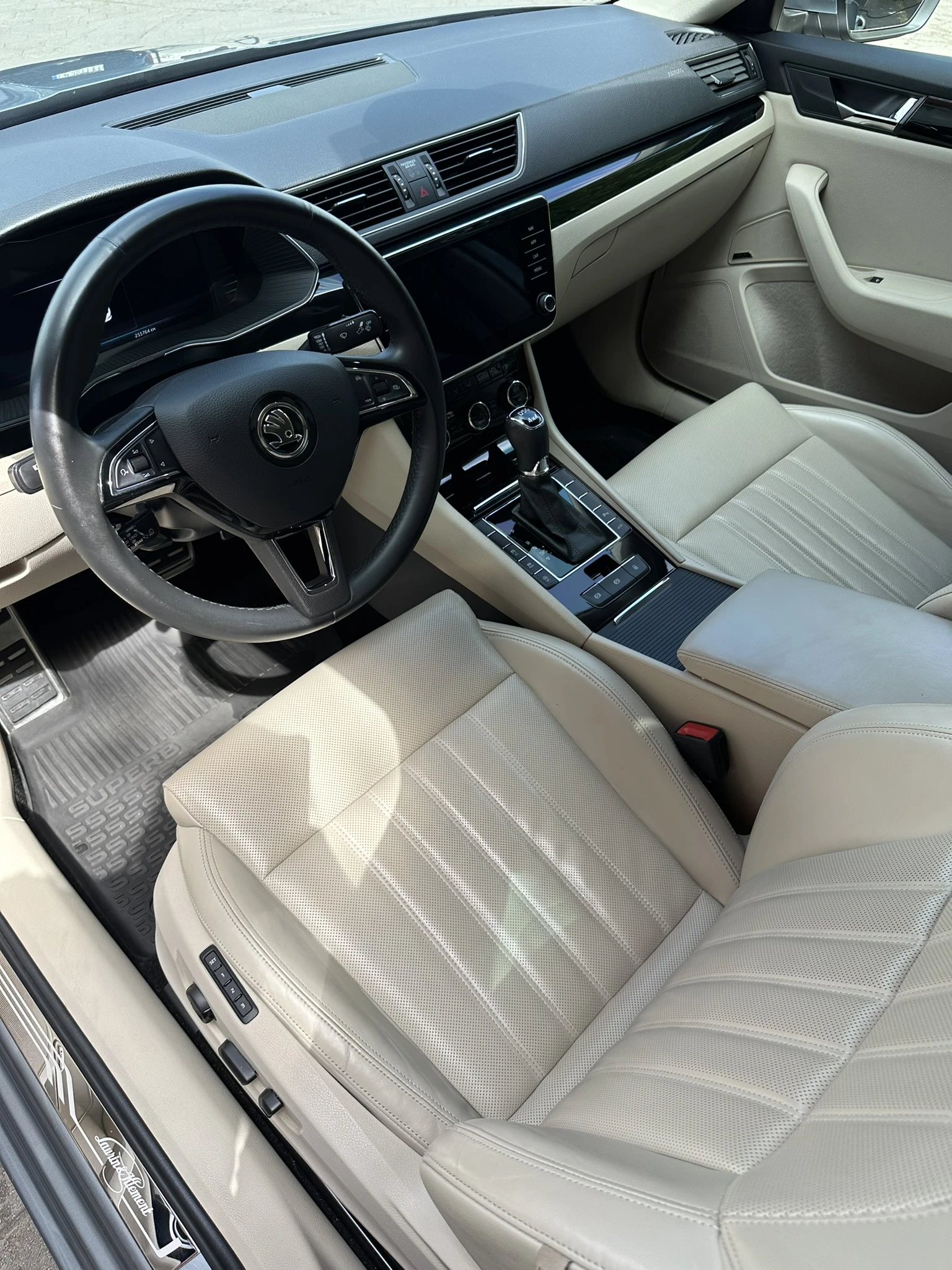 Skoda Superb Superb 2.0TDI Laurin & Klement DSG7 | Mobile.bg � ����������� 12
