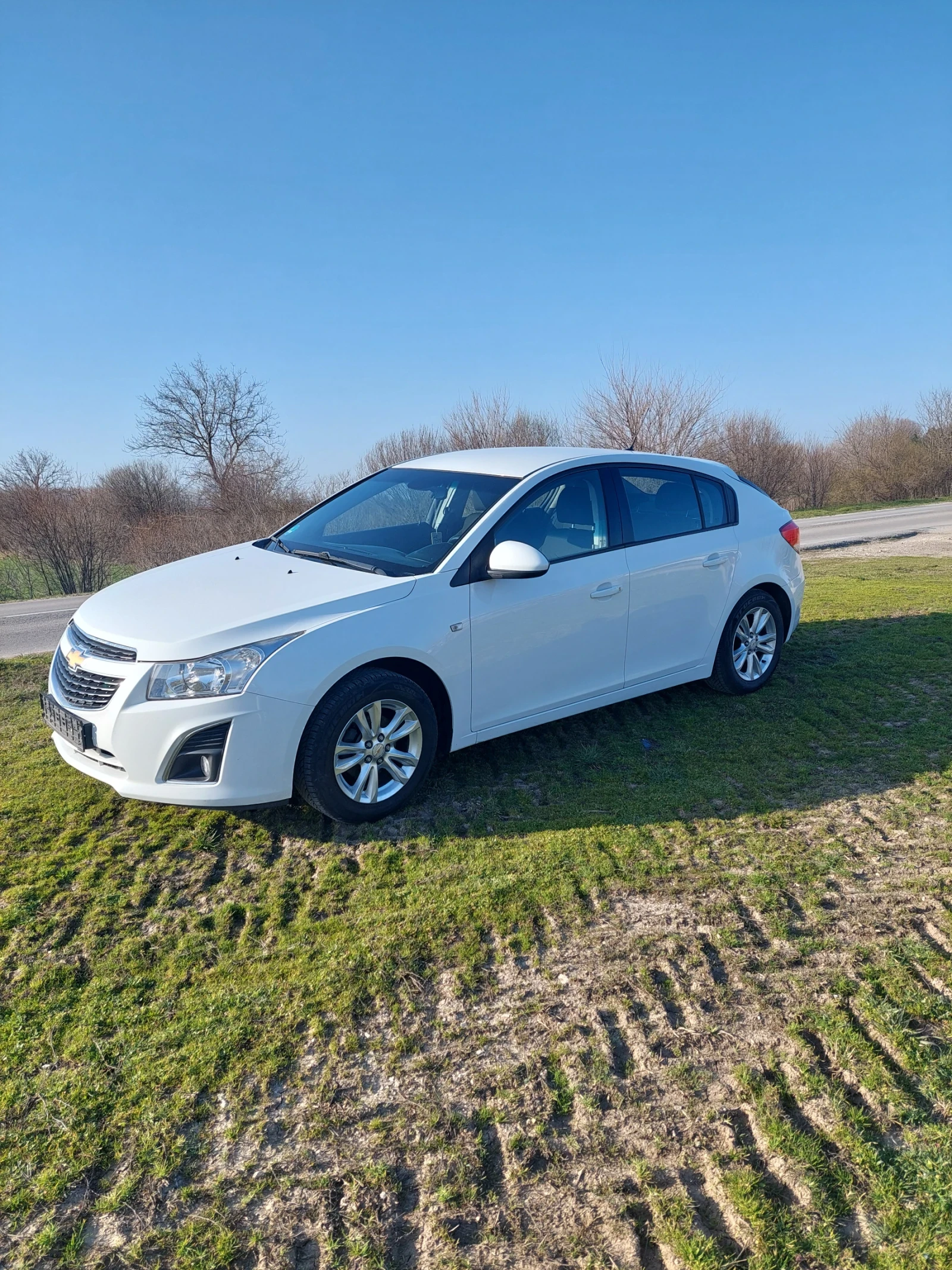 Chevrolet Cruze, снимка 2 - Автомобили и джипове - 53894817