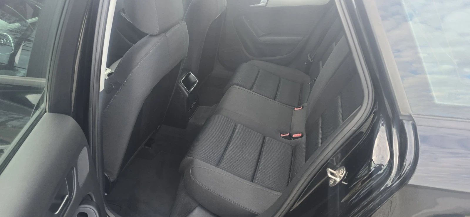 Audi A4 2.0 TDI-LED-NAVI-XENON-������ | Mobile.bg � ����������� 11