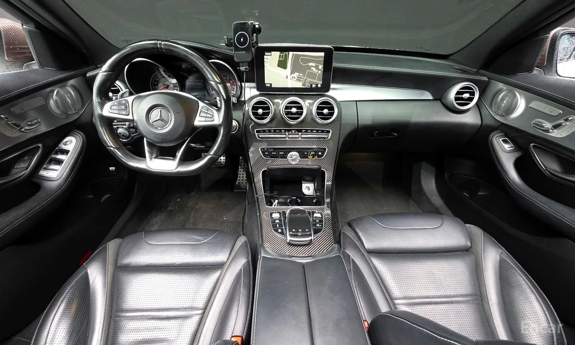 Mercedes-Benz C 63 AMG * KEYLESS* ШИБИДАХ* МЪРТВА* ТОЧКА* ПОДГРЕВ* КАМЕРИ, снимка 6 - Автомобили и джипове - 54066142