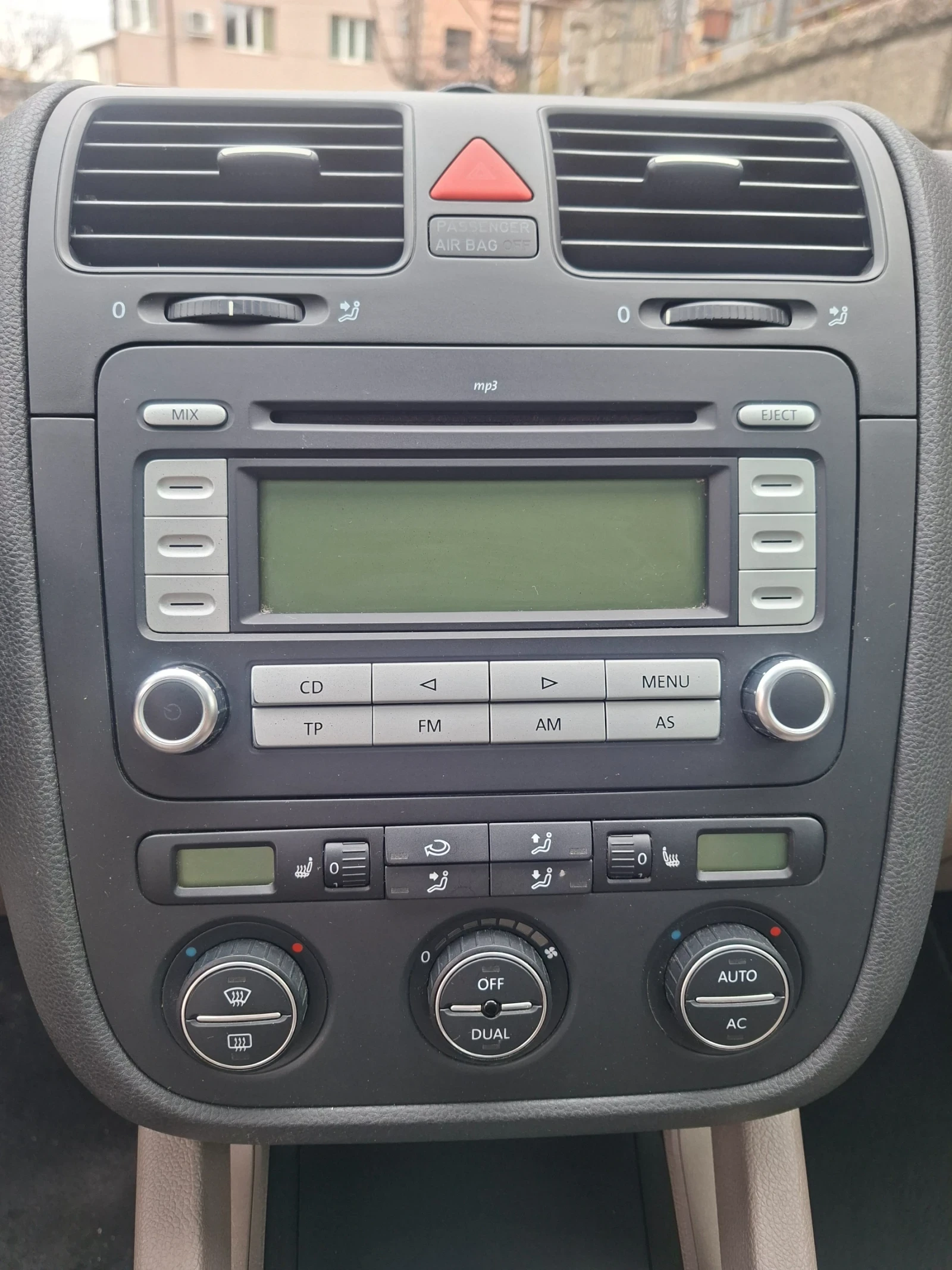 VW Golf GT 2.0 tdi 140kc BMM 4?4, снимка 10 - Автомобили и джипове - 54416417