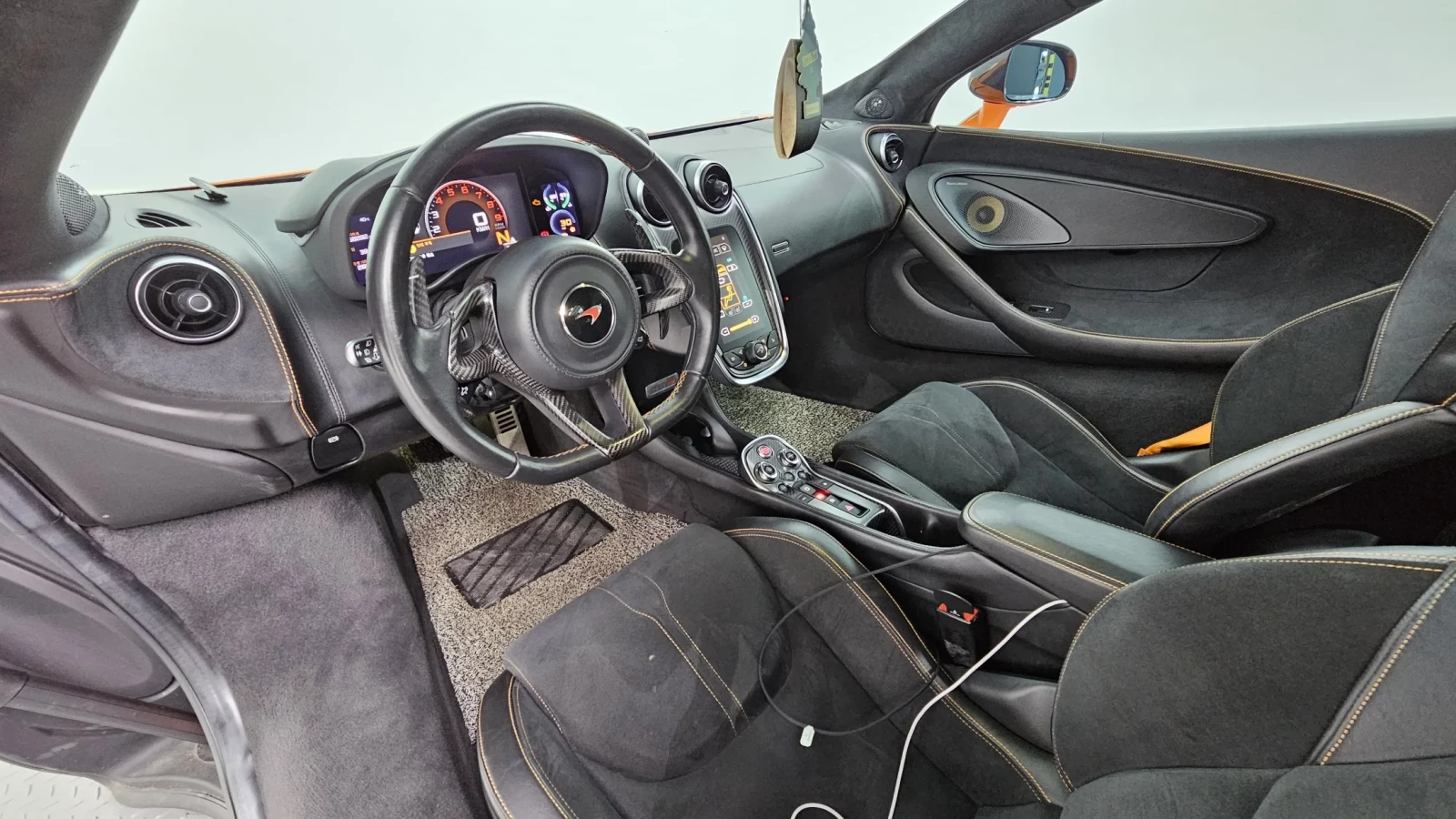 McLaren 570S Coupe 3.8 Coupe, снимка 13 - Автомобили и джипове - 54564133