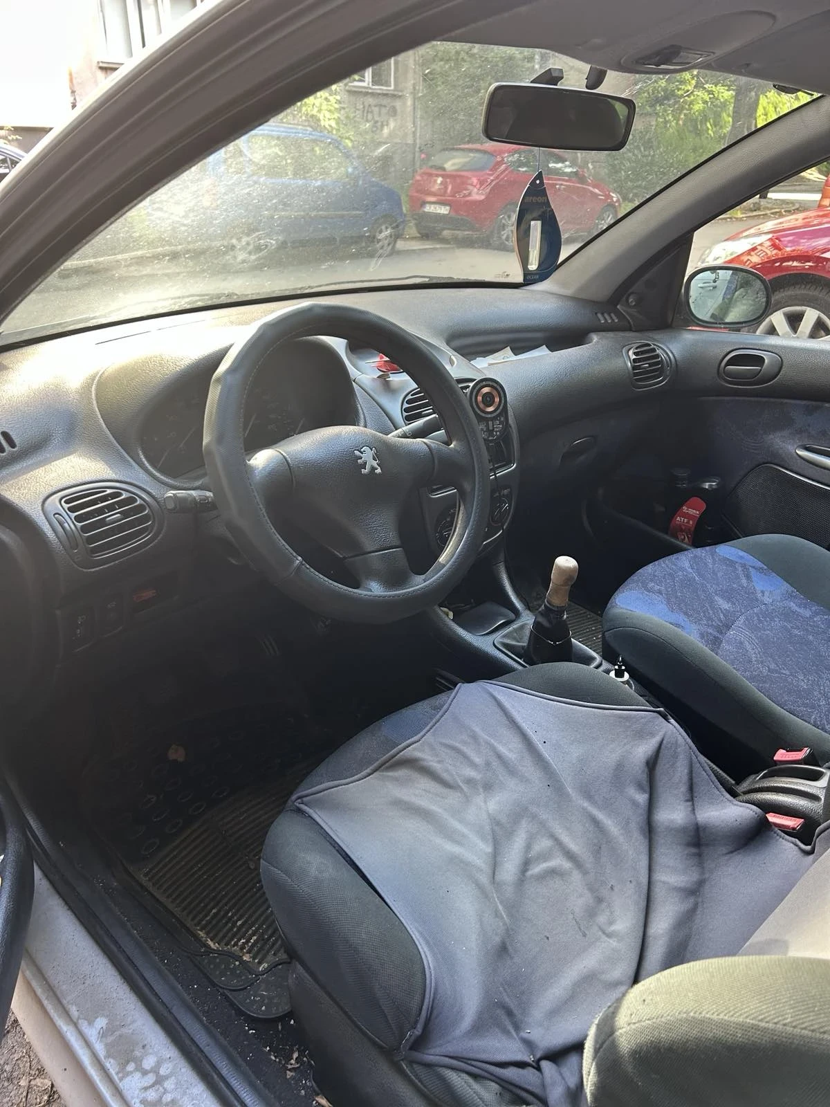 Peugeot 206, снимка 5 - Автомобили и джипове - 54825597
