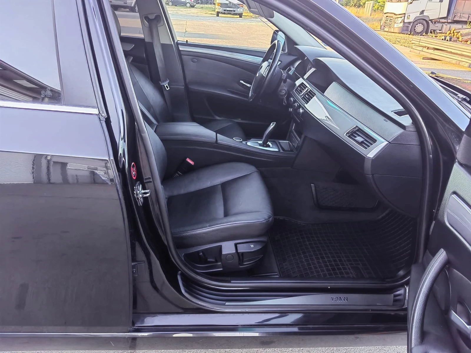 BMW 530 525d, снимка 15 - Автомобили и джипове - 55276549