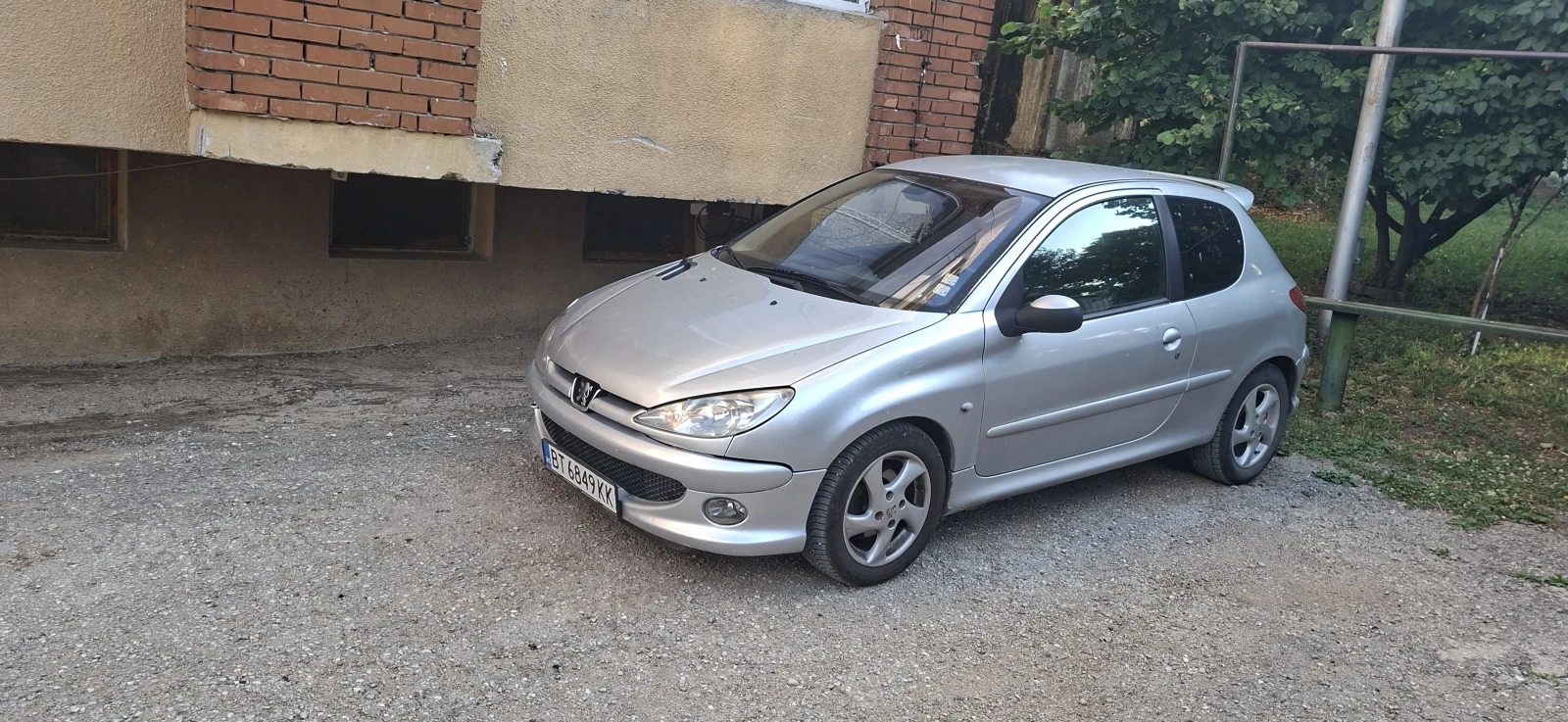 Peugeot 206, снимка 2 - Автомобили и джипове - 55303716