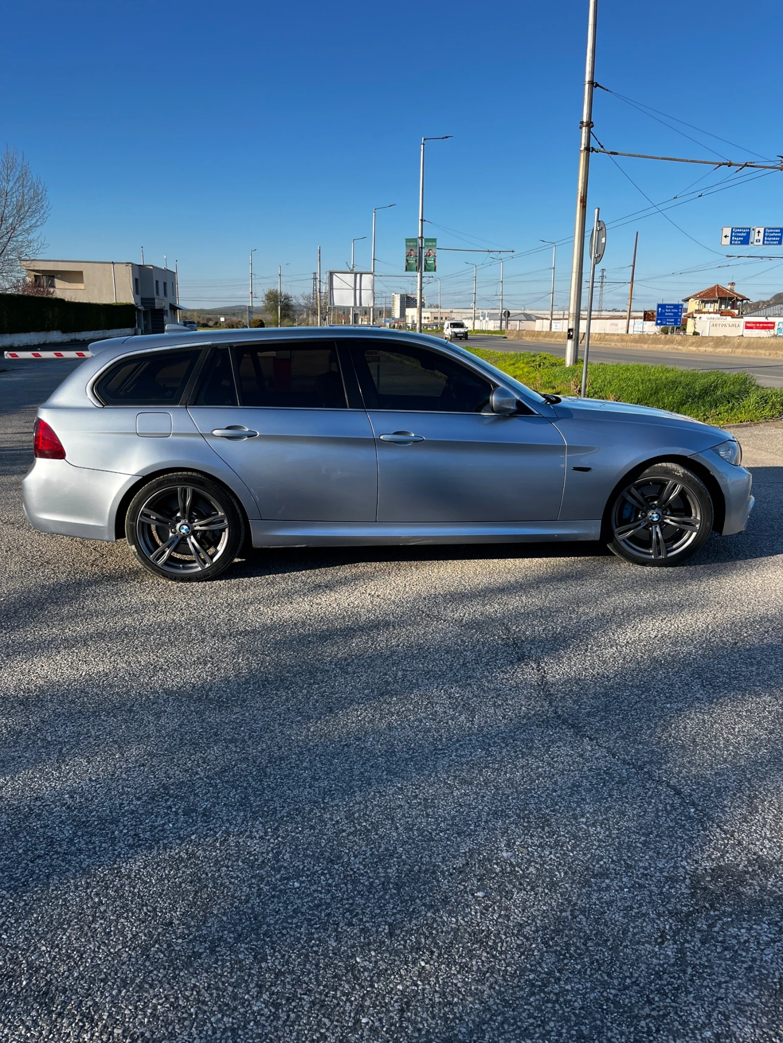 BMW 330, снимка 9 - Автомобили и джипове - 55327436
