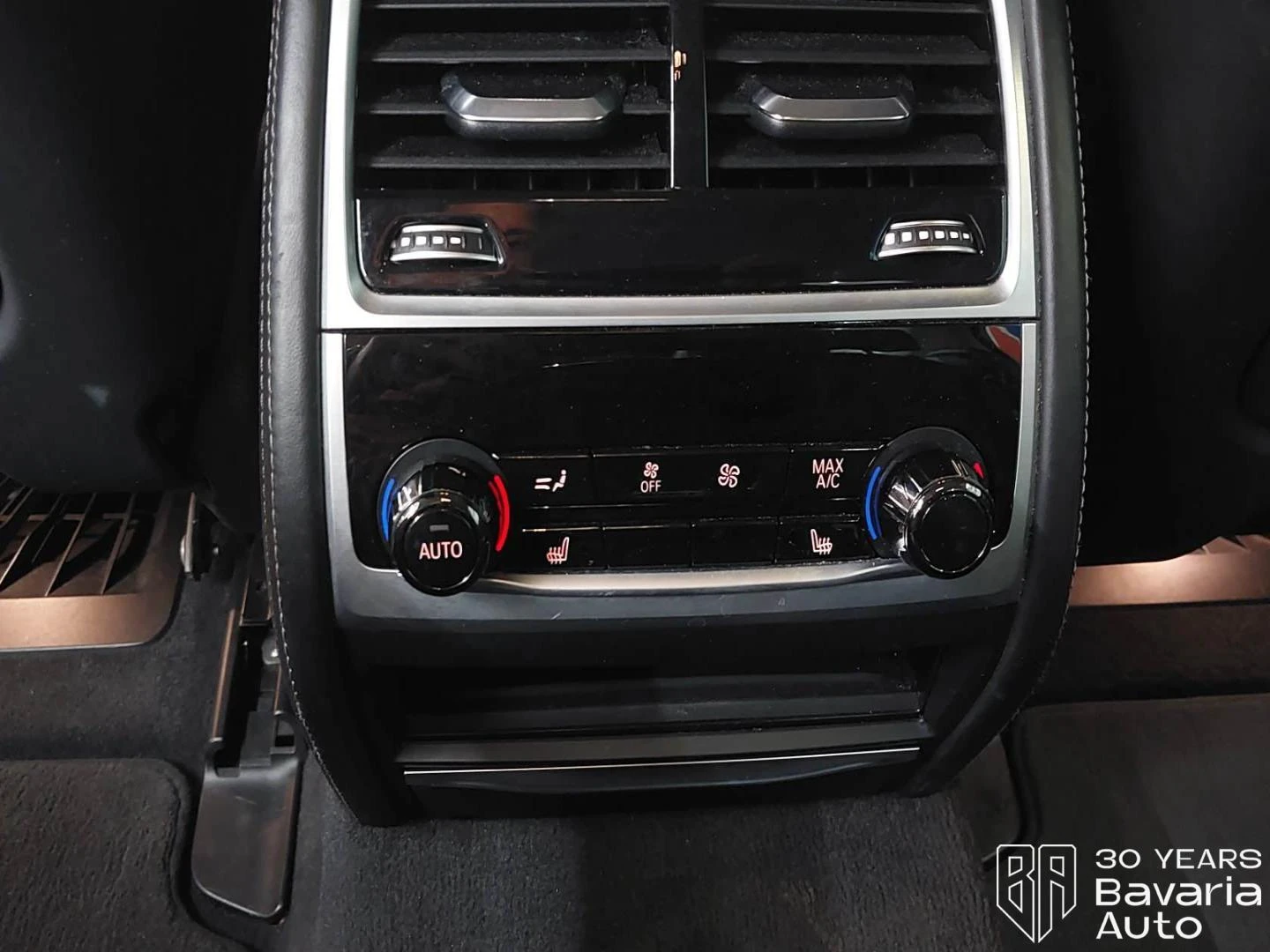BMW 740 d xDrive Sportautomatic, снимка 15 - Автомобили и джипове - 55597888