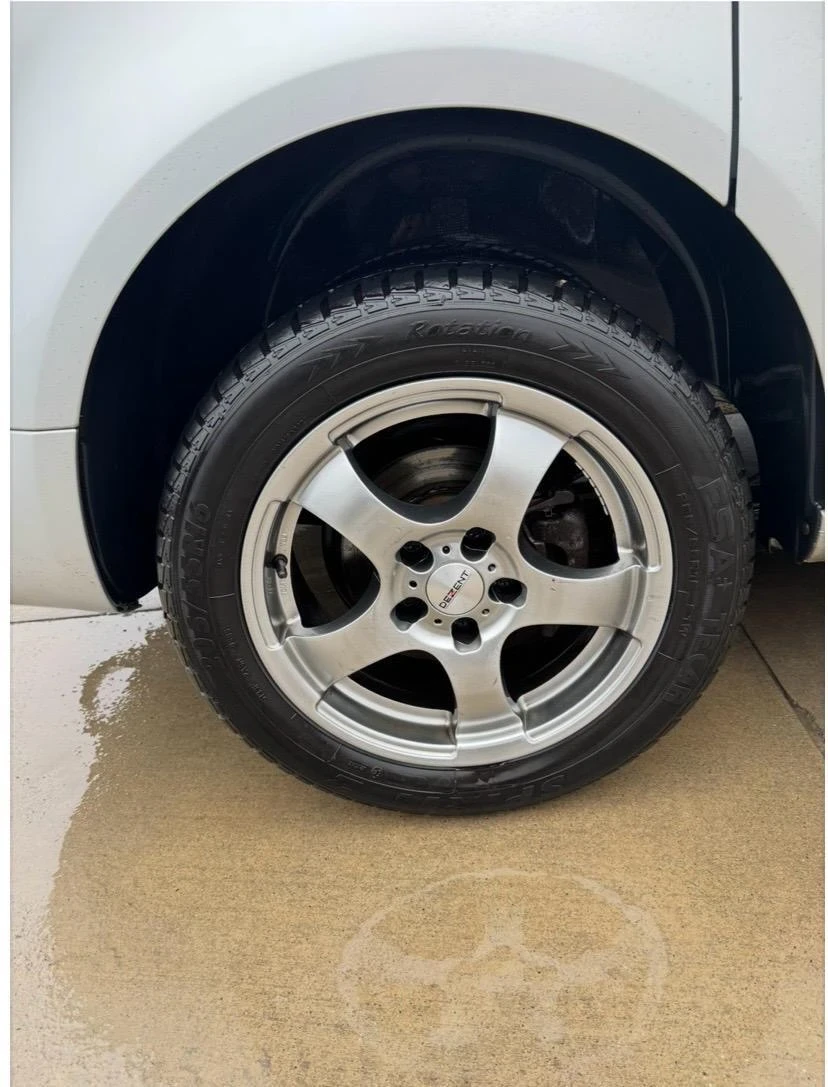 VW Caddy 1, 9 105 автомат кожа, снимка 4 - Автомобили и джипове - 55931913