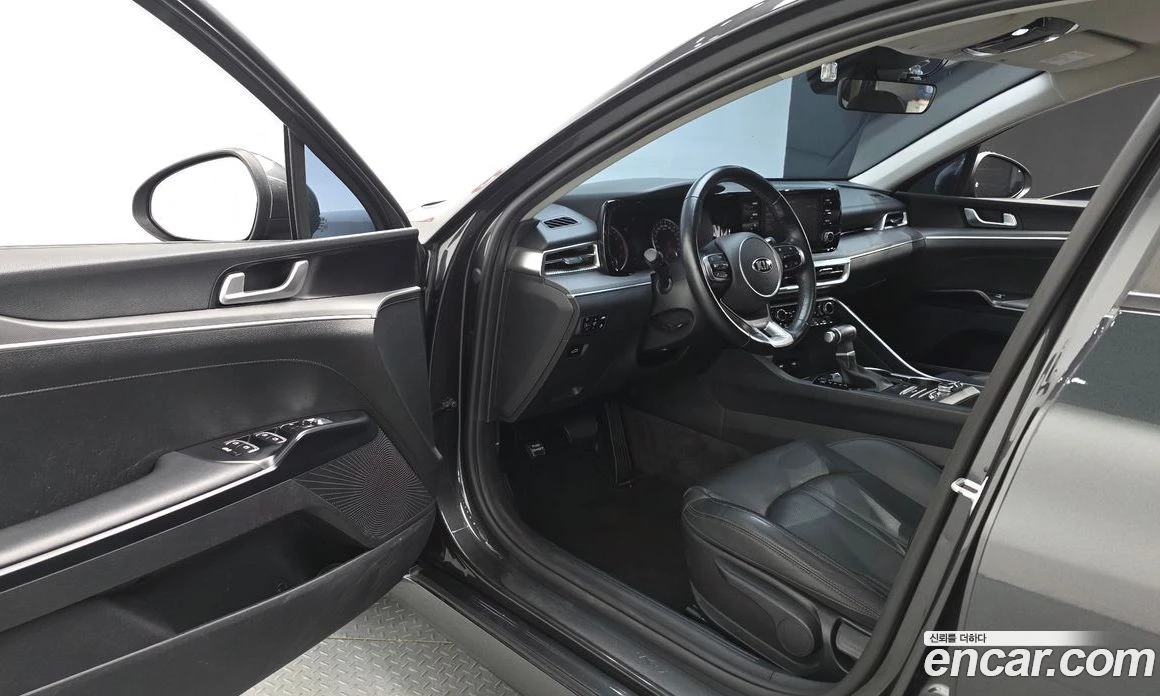 Kia K5 2.0 LPI Strandard, снимка 10 - Автомобили и джипове - 56185740