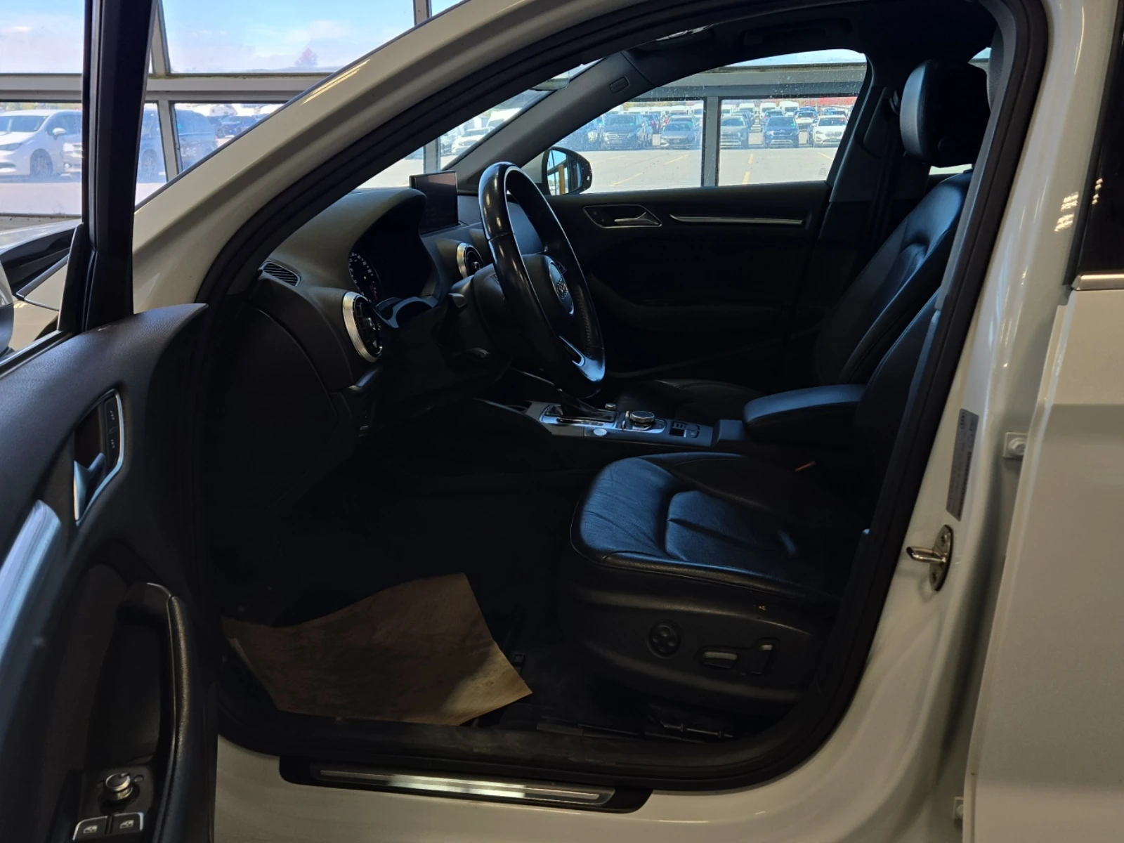 Audi A3 45 Tfsi Quattro Progressiv, АВТОКРЕДИТ, снимка 5 - Автомобили и джипове - 56238614