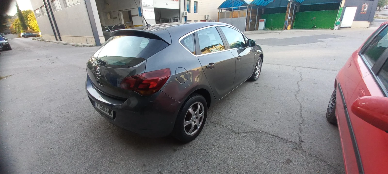 Opel Astra 2.0 CDTI, снимка 4 - Автомобили и джипове - 56452418