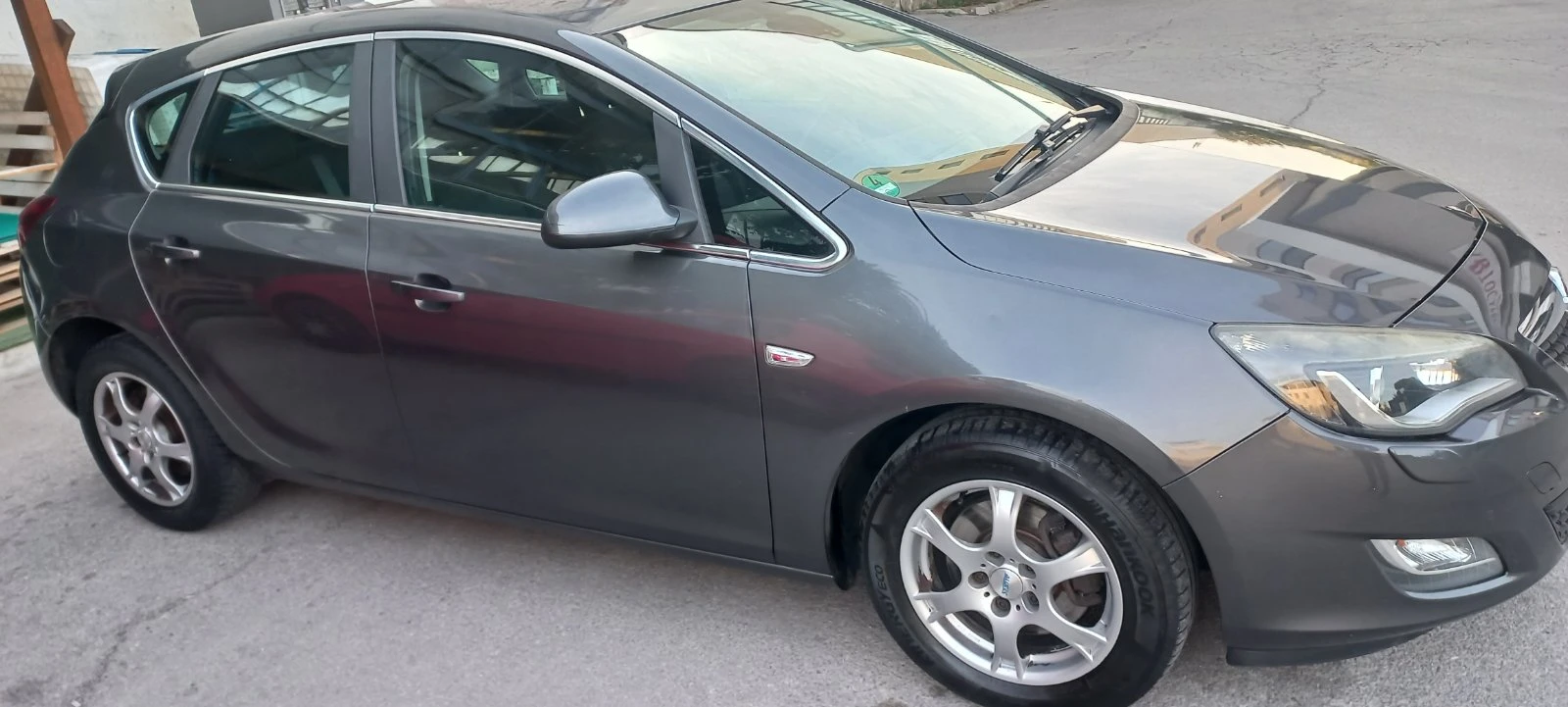 Opel Astra 2.0 CDTI, снимка 3 - Автомобили и джипове - 56452418