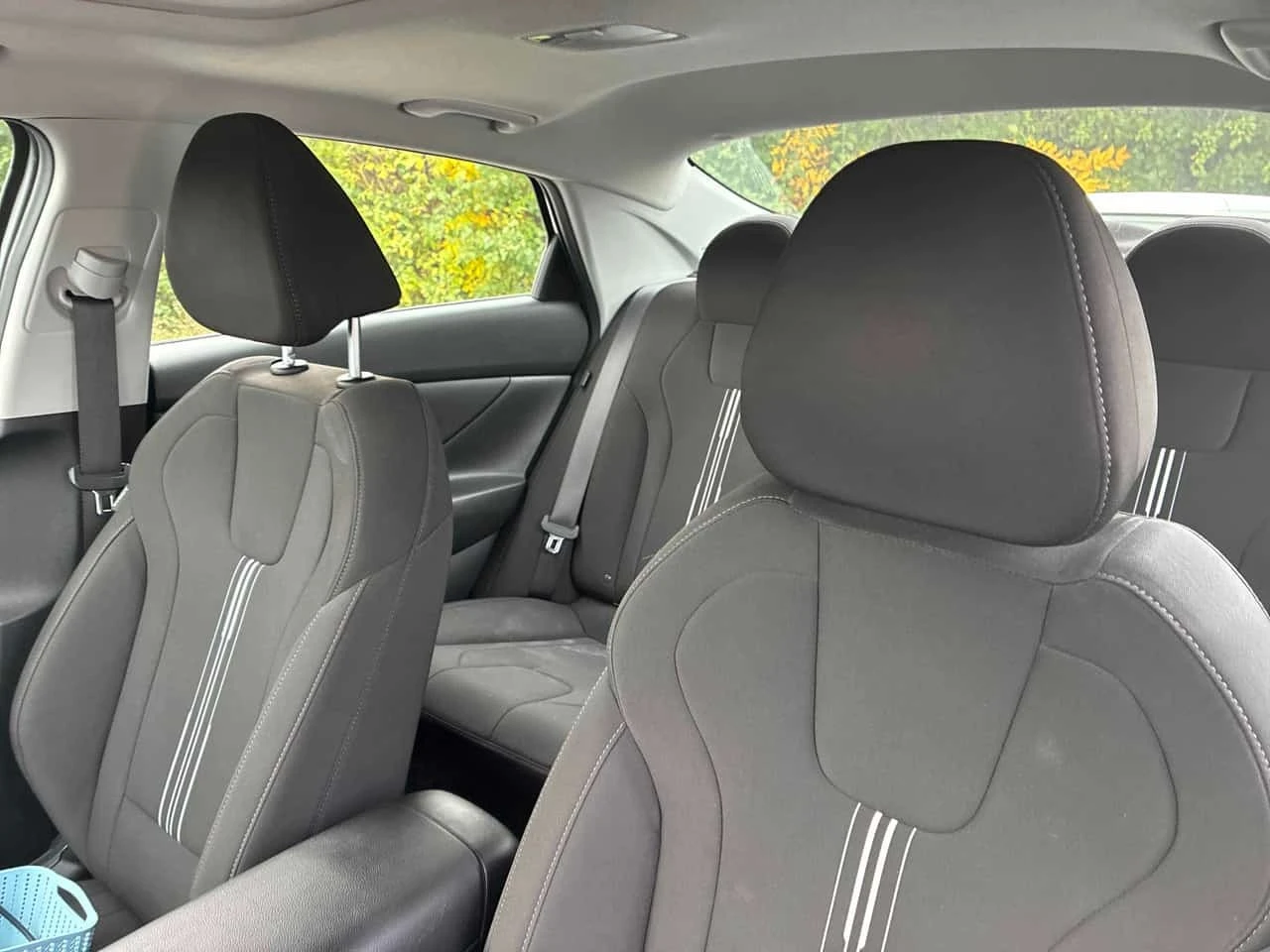 Hyundai Elantra * Preferred * CARFAX * ���� �� �� | Mobile.bg � ����������� 11