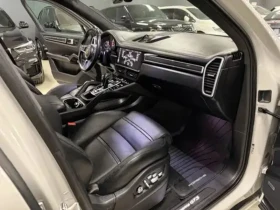 Porsche Cayenne GTS/2021/PANO/HUD/360/21'/SPORT CHRONO, снимка 11