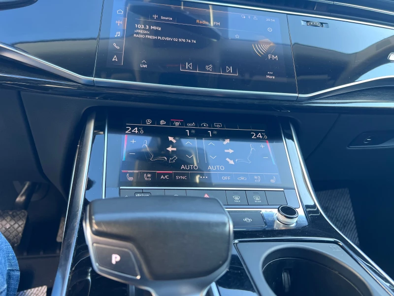 Audi Q8 S-LINE, снимка 10 - Автомобили и джипове - 53149853