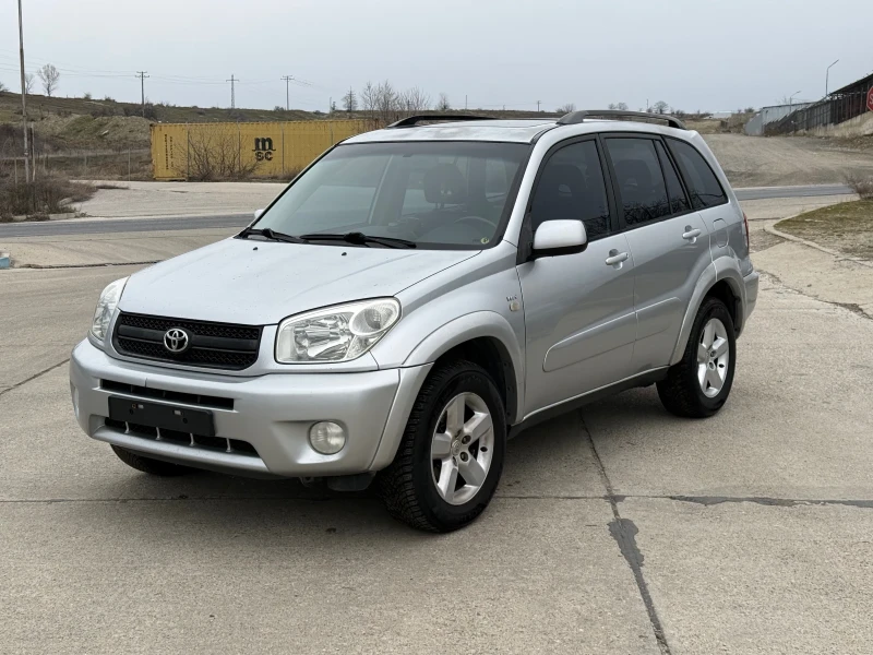 Toyota Rav4 2.0 VVTI, снимка 3 - Автомобили и джипове - 53177345