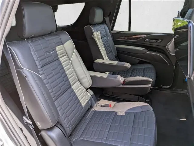 Cadillac Escalade Sport Platinum, снимка 14 - Автомобили и джипове - 54402961