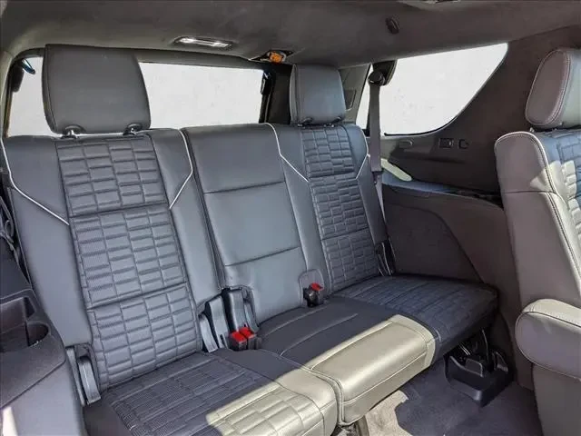 Cadillac Escalade Sport Platinum, снимка 13 - Автомобили и джипове - 54402961