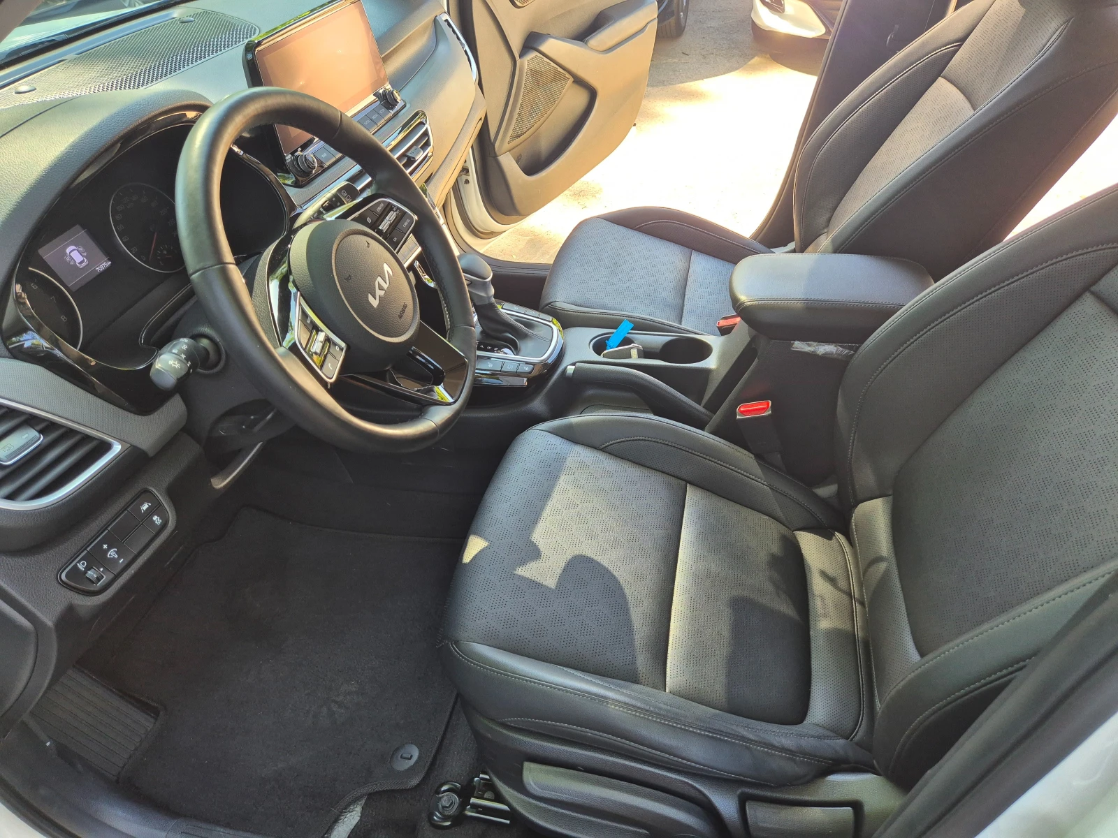 Kia Seltos 1.6cm3 Turbo 4x2 - изображение 5