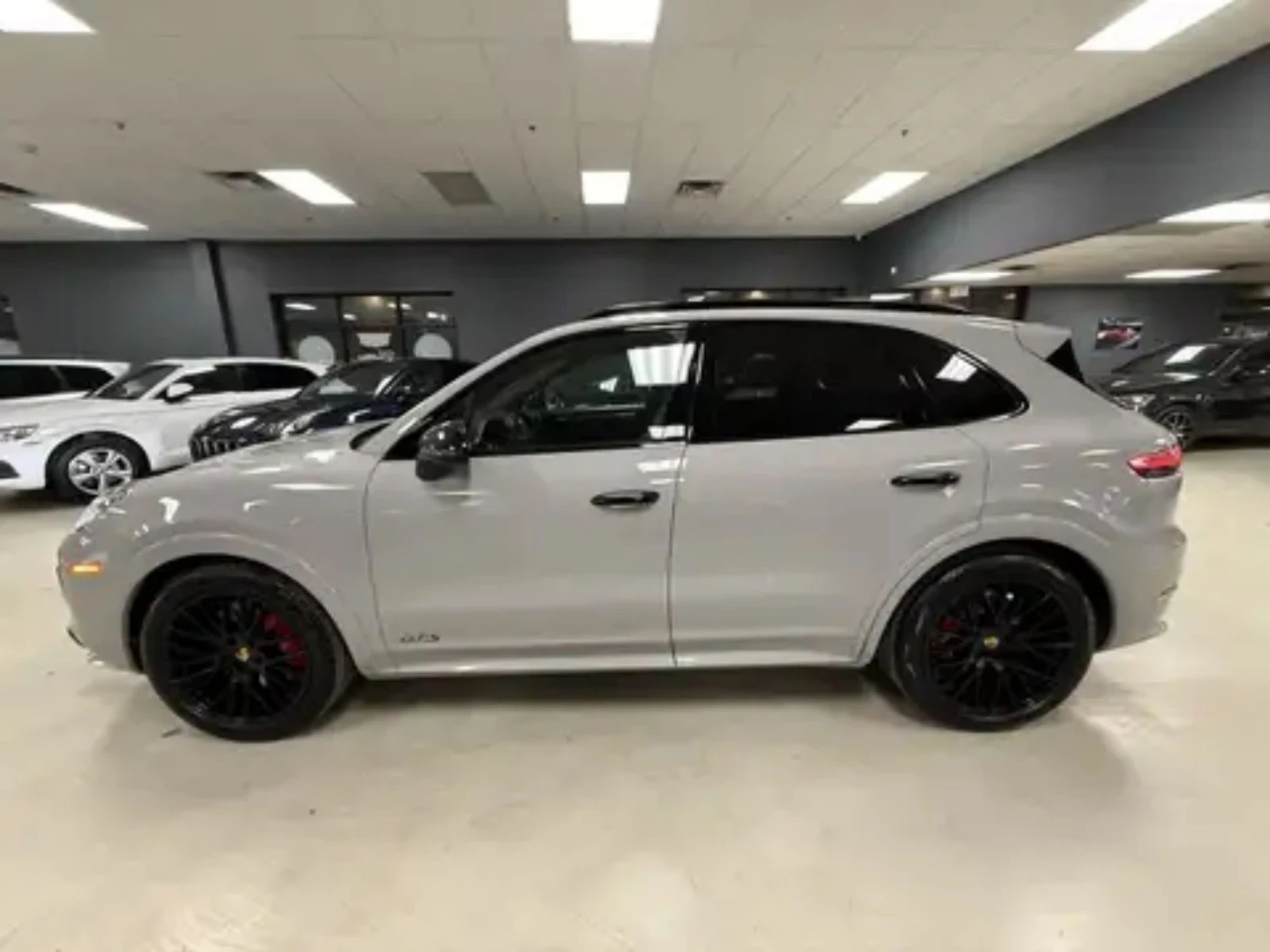 Porsche Cayenne GTS/2021/PANO/HUD/360/21'/SPORT CHRONO - изображение 7