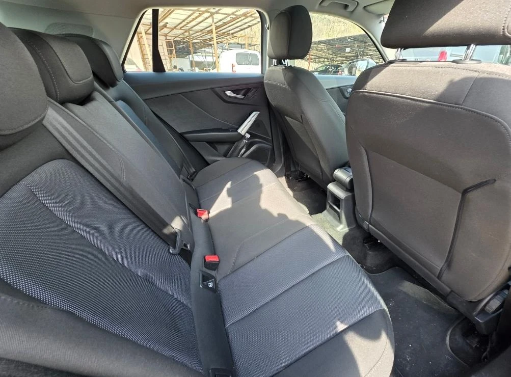 Audi Q2 Уникат, Лична Кола, снимка 14 - Автомобили и джипове - 53744901