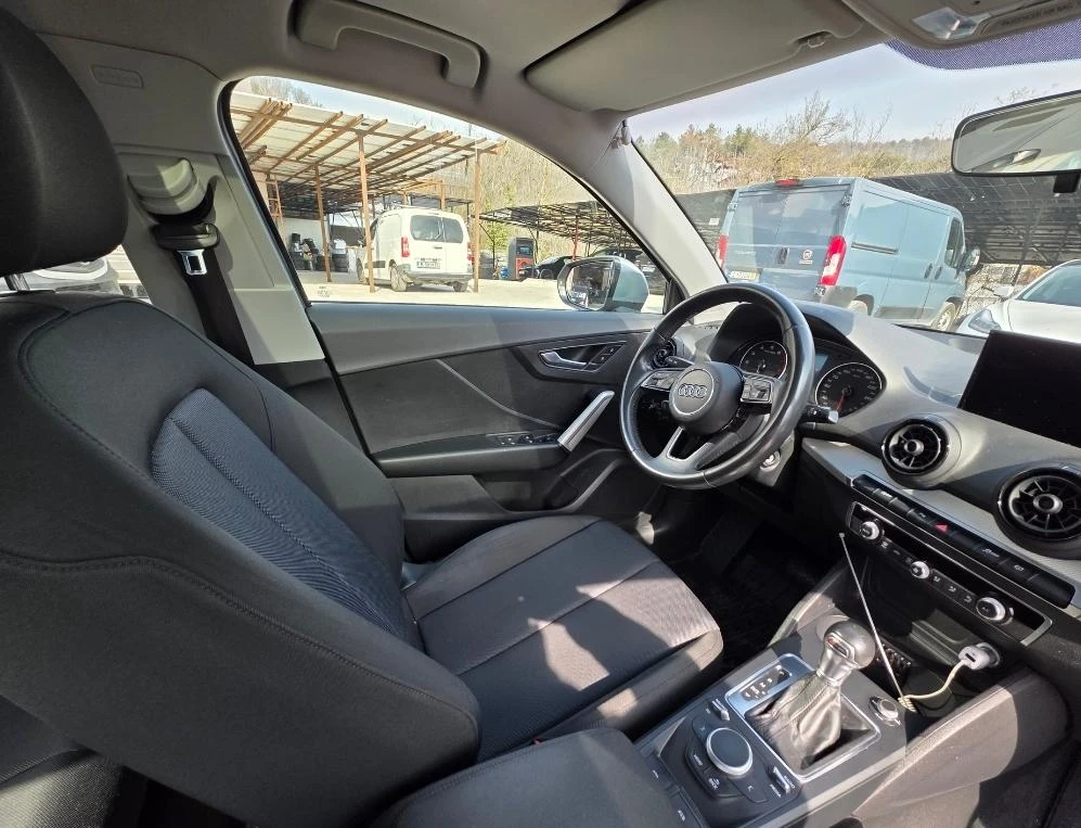 Audi Q2 Уникат, Лична Кола, снимка 16 - Автомобили и джипове - 53744901