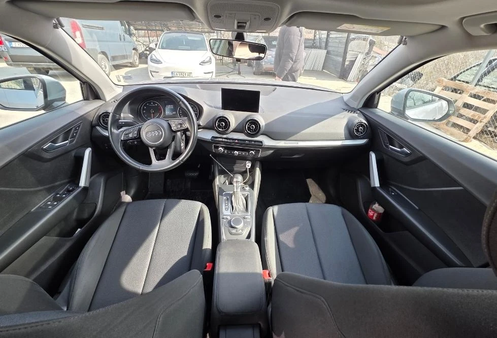 Audi Q2 Уникат, Лична Кола, снимка 12 - Автомобили и джипове - 53744901
