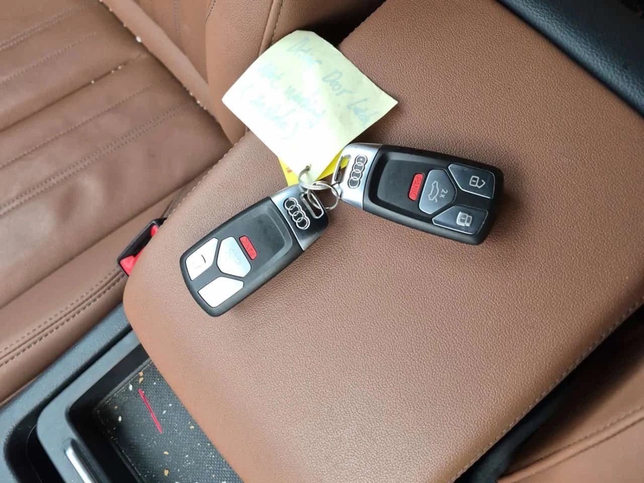 Audi Q5 PROGRESSIV/Подгрев/Пано/Кафяв салон/2 Ключа, снимка 7 - Автомобили и джипове - 54060455