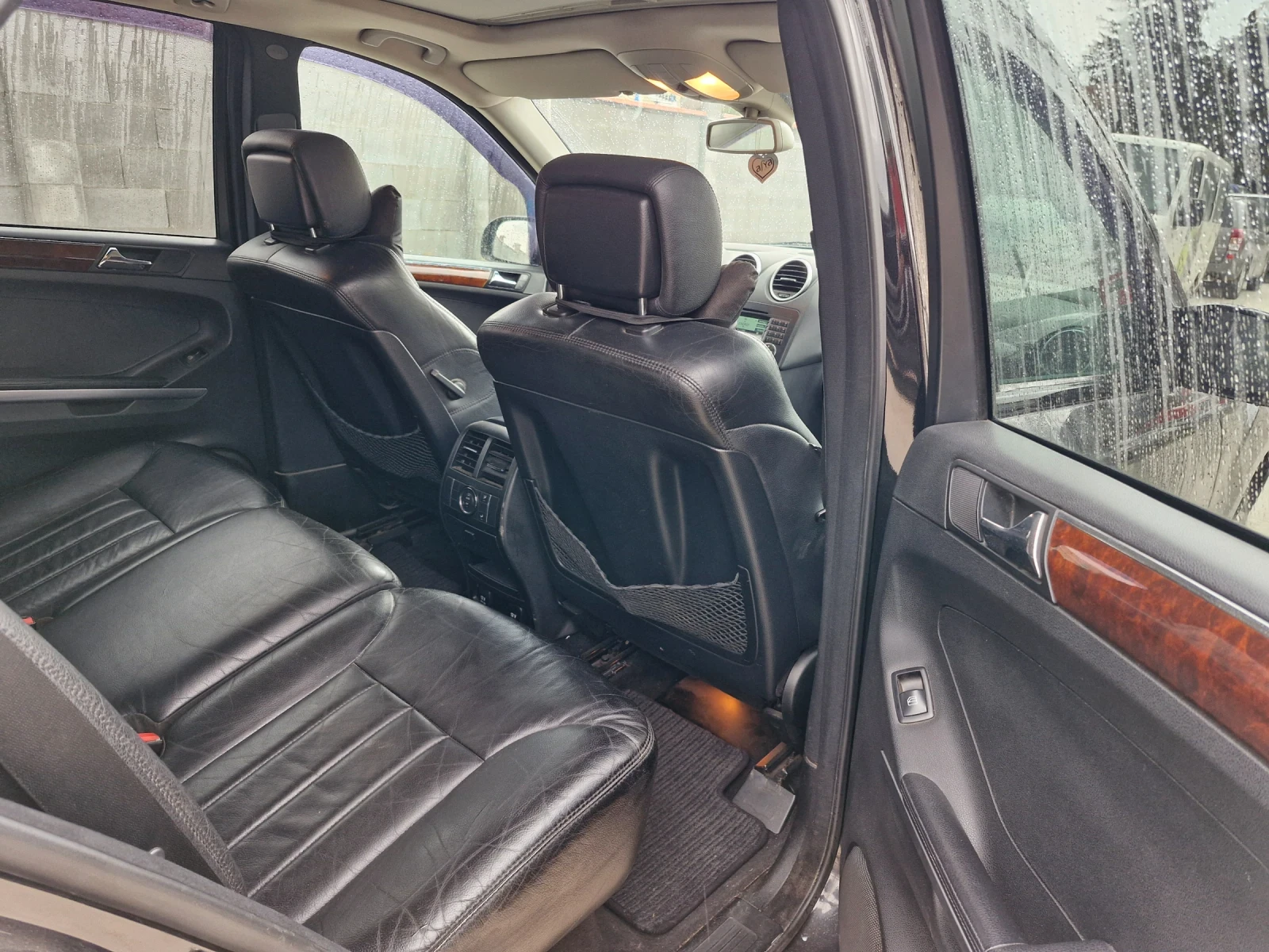 Mercedes-Benz ML 320 CDI 7G-TRONIC, снимка 7 - Автомобили и джипове - 54209710