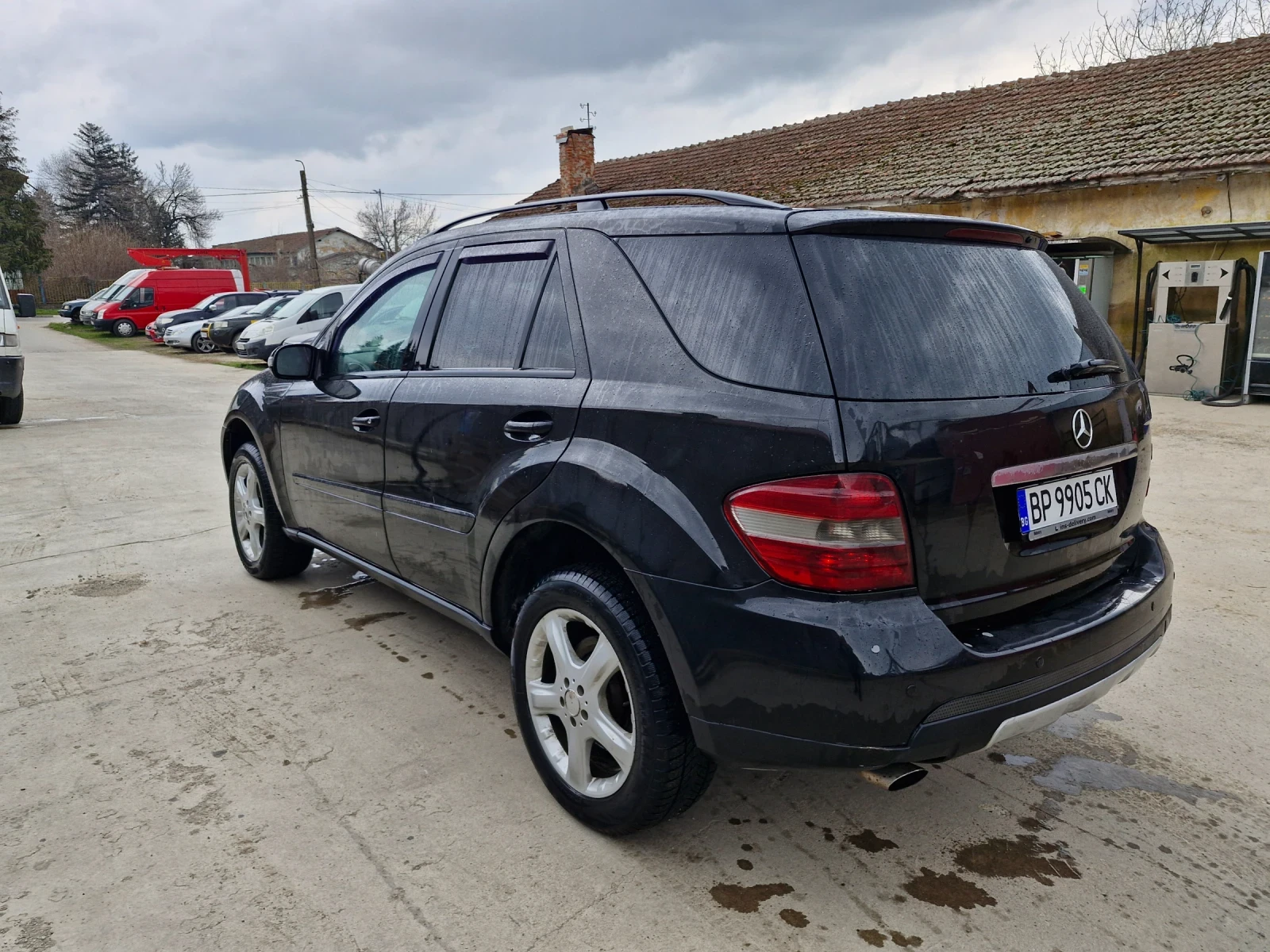 Mercedes-Benz ML 320 CDI 7G-TRONIC, снимка 4 - Автомобили и джипове - 54209710