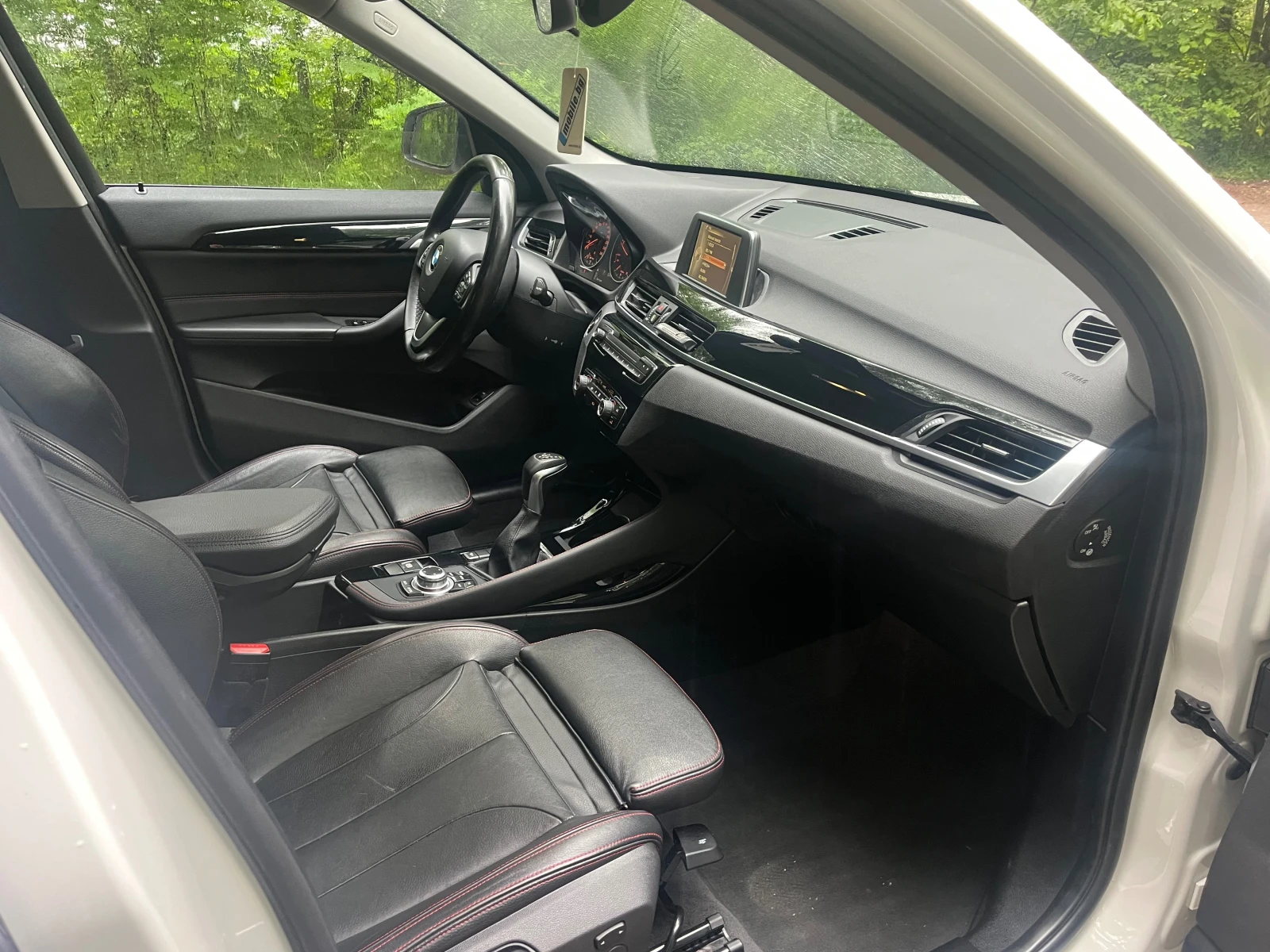 BMW X1 2.0 XDrive 190kc XLine АВТОМАТИК , снимка 9 - Автомобили и джипове - 54643635