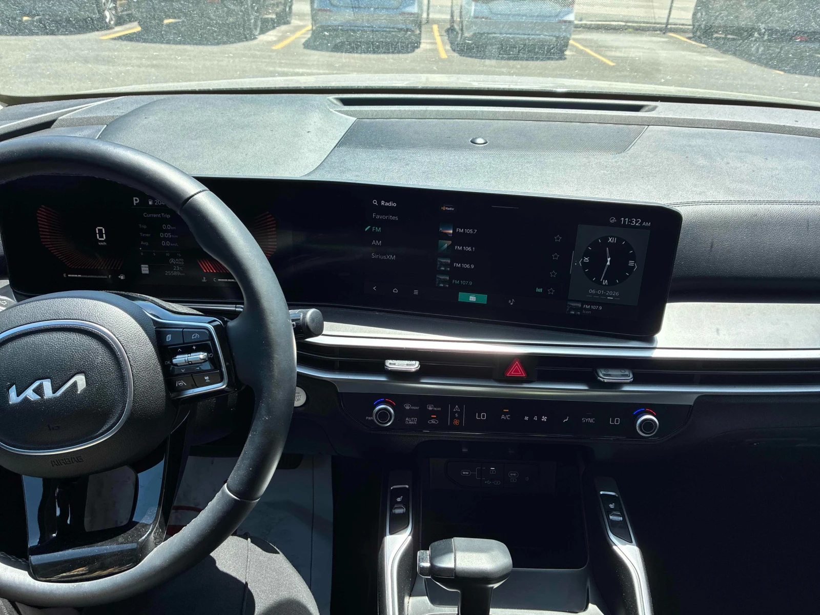 Kia Sorento AWD * 7 МЕСТЕН * Keyless * CARFAX * , снимка 9 - Автомобили и джипове - 54755779
