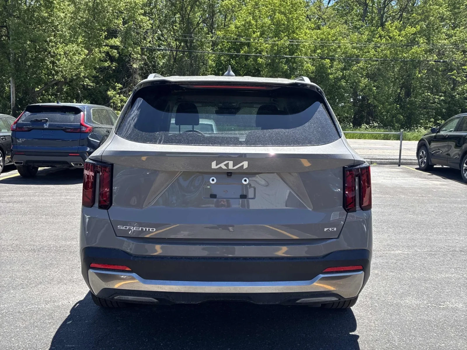 Kia Sorento AWD * 7 МЕСТЕН * Keyless * CARFAX * , снимка 5 - Автомобили и джипове - 54755779