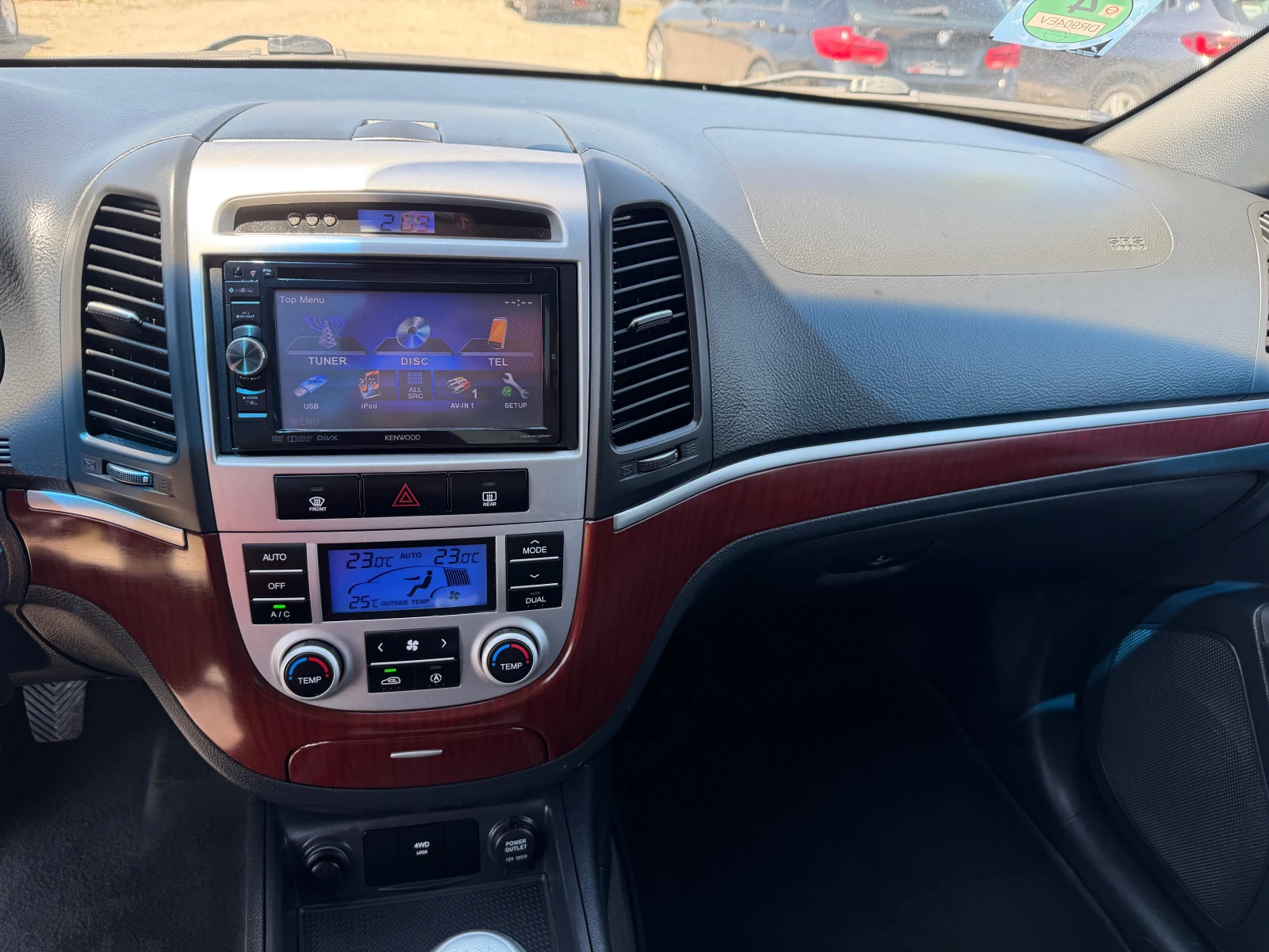 Hyundai Santa fe 2.2 CRDI 4X4, снимка 17 - Автомобили и джипове - 54862839