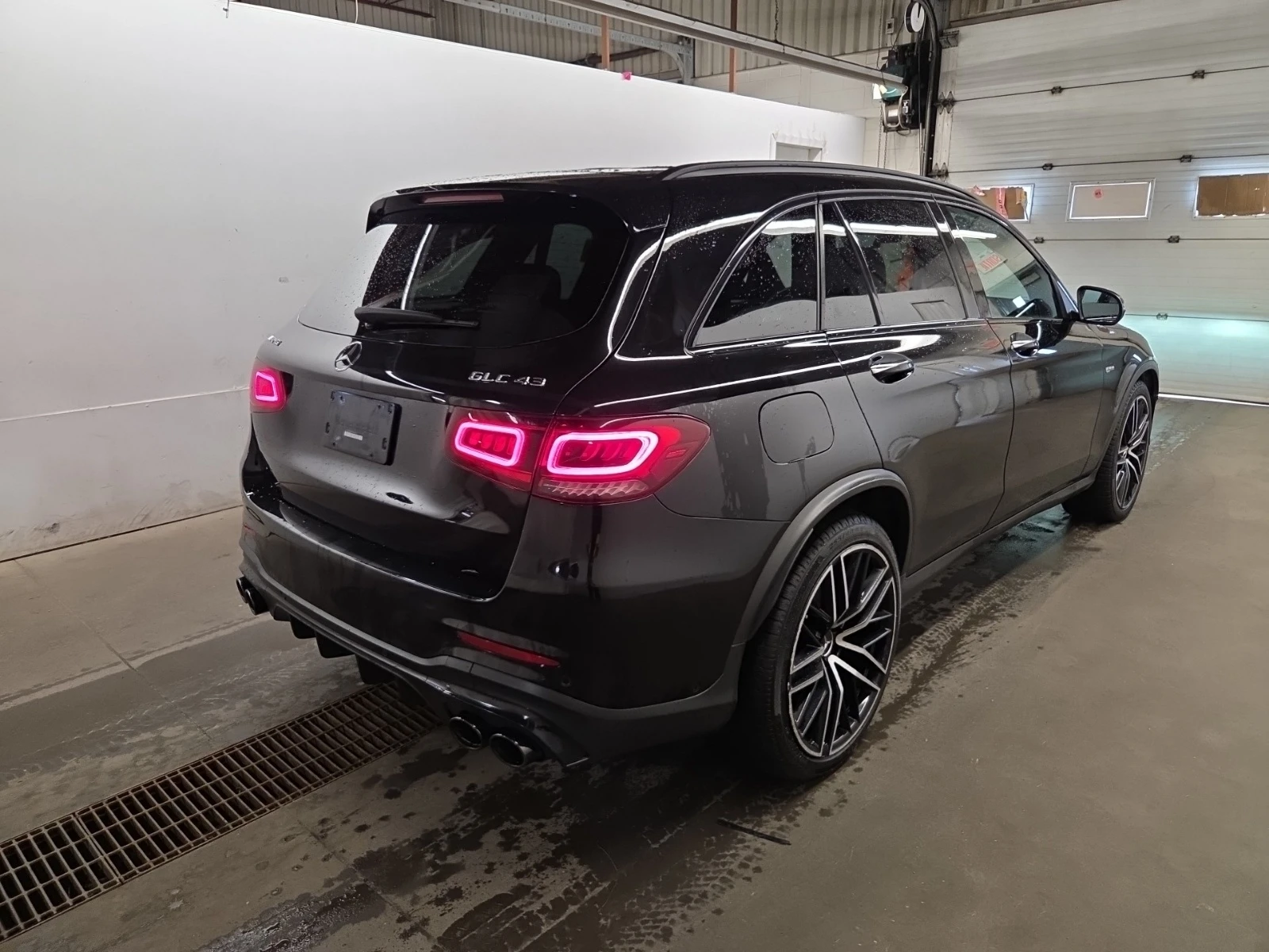 Mercedes-Benz GLC 43 AMG AMG GLC 43, снимка 3 - Автомобили и джипове - 55720589