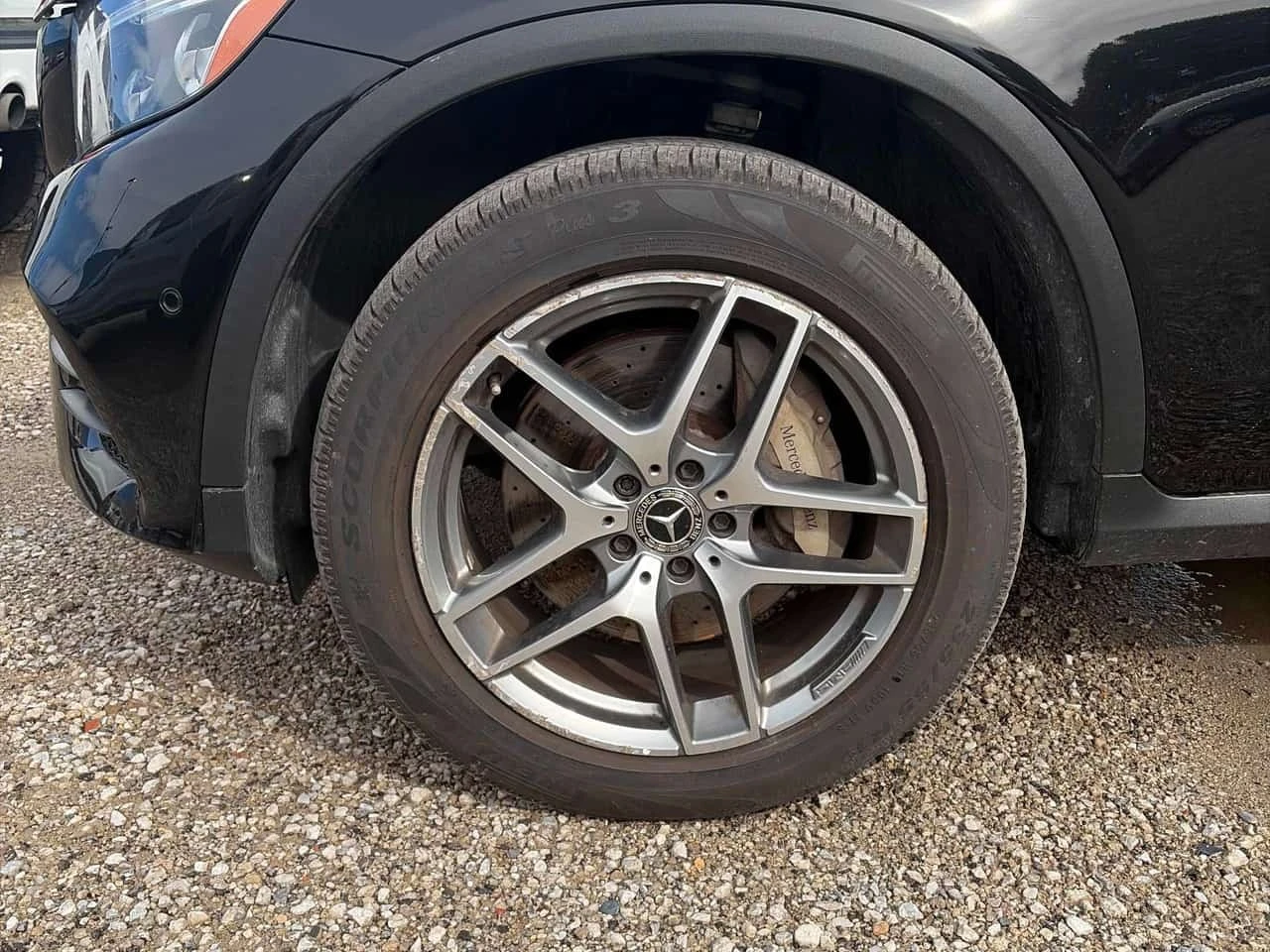 Mercedes-Benz GLC 300 * CARFAX * KEYLESS * 360 КАМЕРИ * ПОДГРЕВ * , снимка 6 - Автомобили и джипове - 56331478