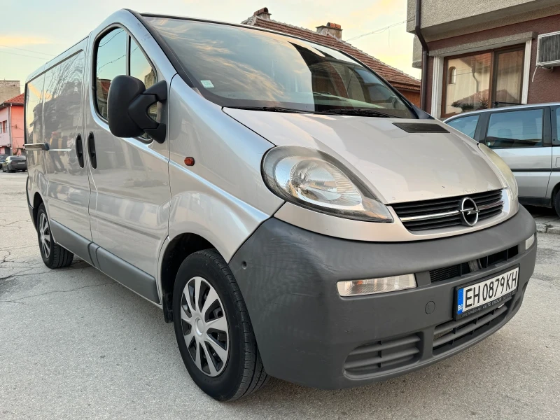 Opel Vivaro, снимка 1 - Бусове и автобуси - 49424122