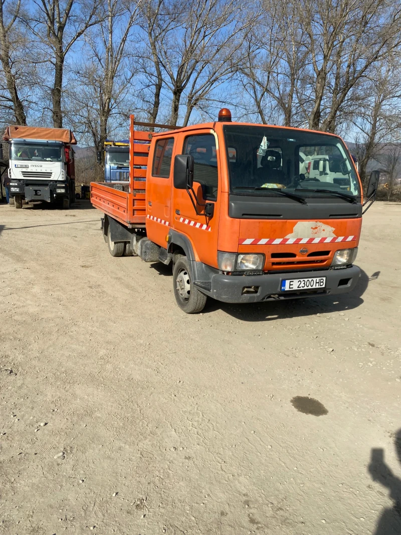 Nissan Capstar, снимка 1 - Бусове и автобуси - 49431009