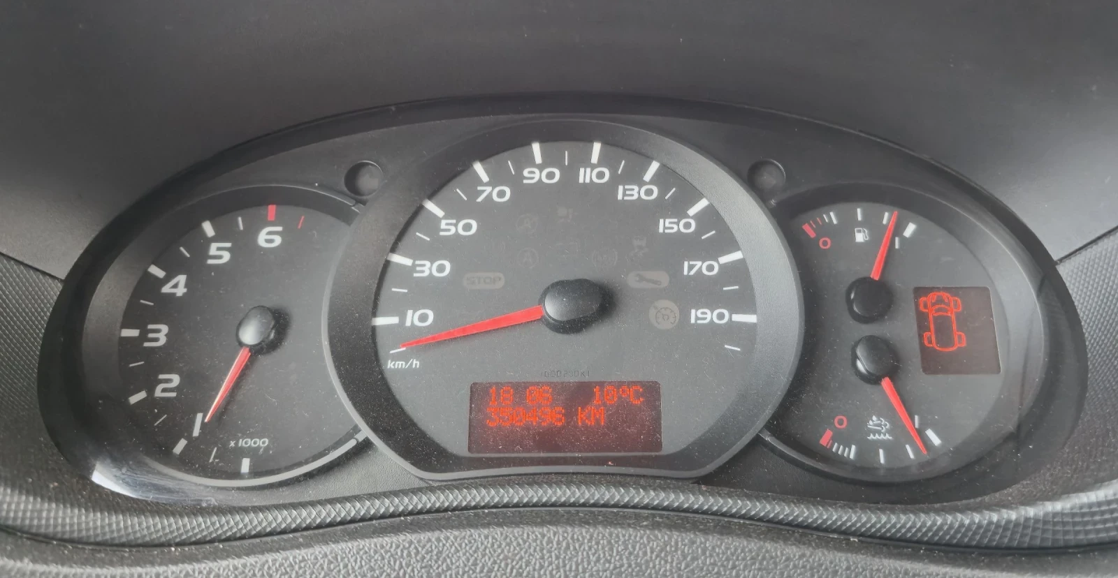 Renault Master 2.3 DCI - 170k.c., снимка 7 - Бусове и автобуси - 54383855