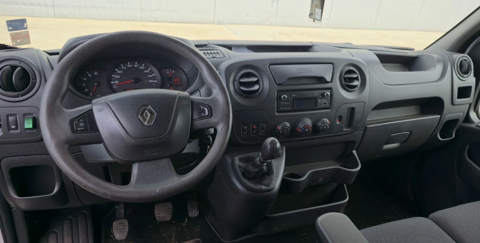 Renault Master 2.3 DCI - 170k.c., снимка 6 - Бусове и автобуси - 54383855