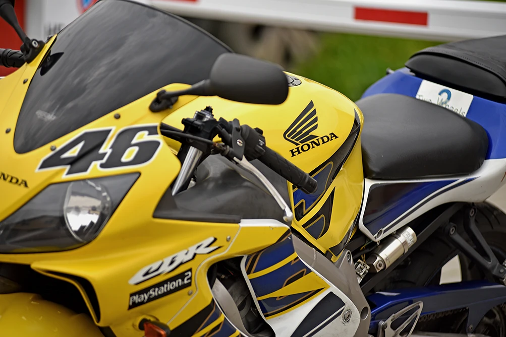 Honda Cbr F4i Sport А2 внос Германия , снимка 4 - Мотоциклети и мототехника - 53876181