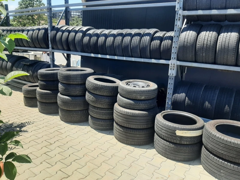 Гуми Всесезонни 225/75R15, снимка 1 - Гуми и джанти - 46274684