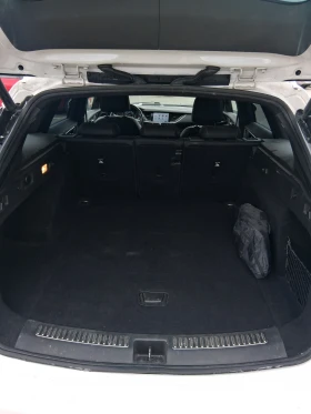 Opel Insignia 2.0 sports tourer 170 кс, снимка 11