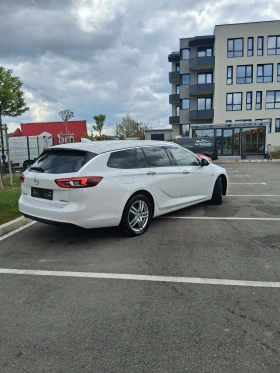Opel Insignia 2.0 sports tourer 170 кс, снимка 4