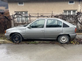 Opel Kadett, снимка 1