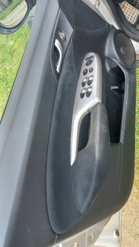 Honda Civic 1.8 - 3600 € / 7040.99 лв. - 17171404 11