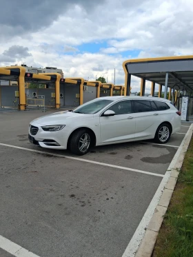 Opel Insignia 2.0 sports tourer 170 кс - 8600 € / 16820.14 лв. - 79147921 1