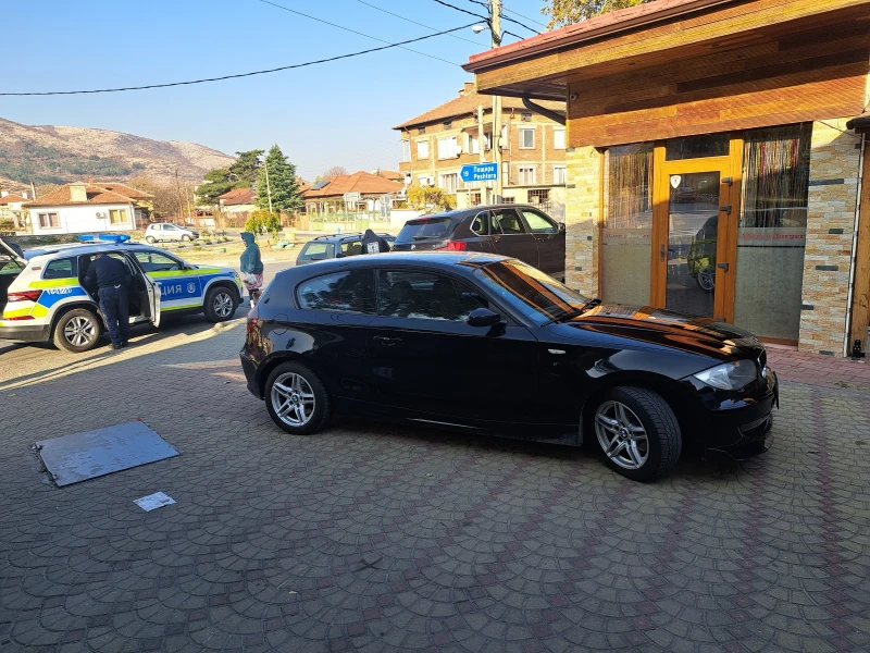 BMW 118, снимка 3 - Автомобили и джипове - 47912497