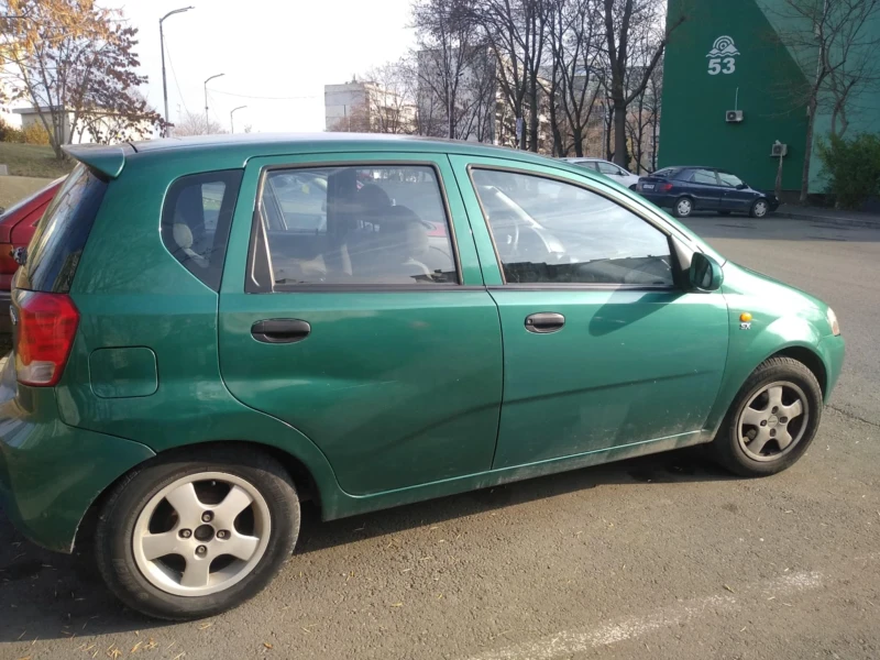 Daewoo Kalos, снимка 3 - Автомобили и джипове - 48155884