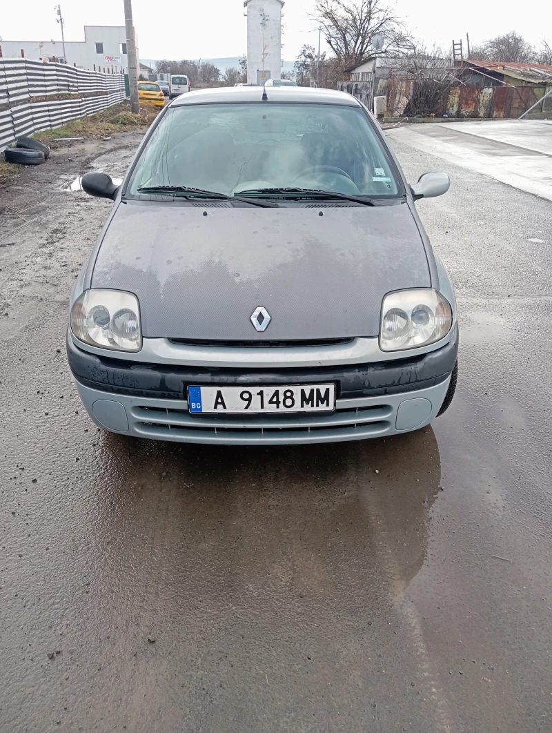 Renault Clio, снимка 1 - Автомобили и джипове - 48281181